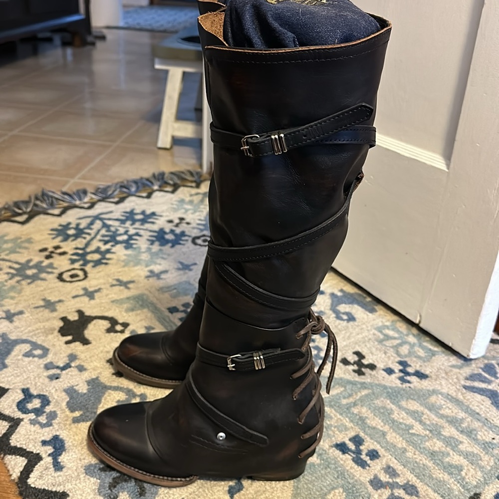 FREEBIRD CASSIUS BOOTS, Size 8M